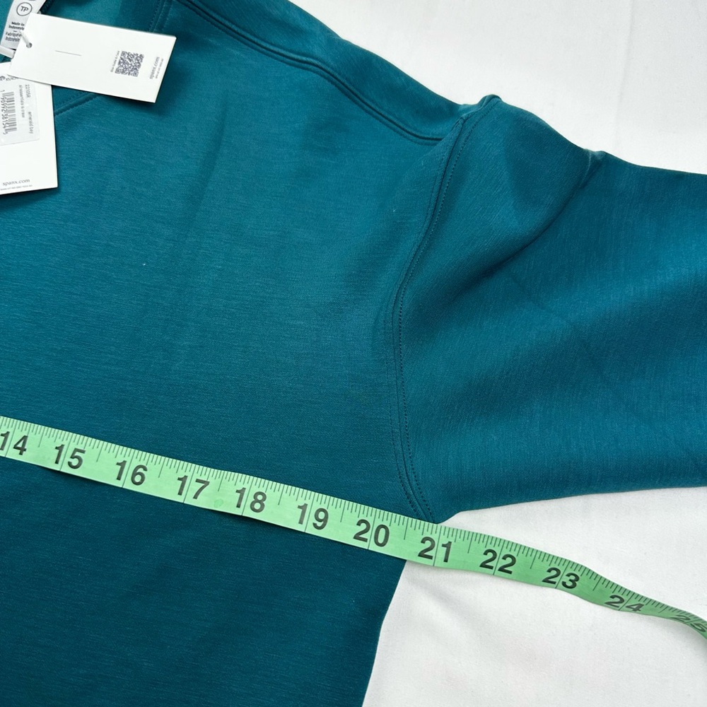 SPANX AirEssentials Long Sleeve crew Sweatshirt in emerald bay NEW size XS - Picture 6 of 11